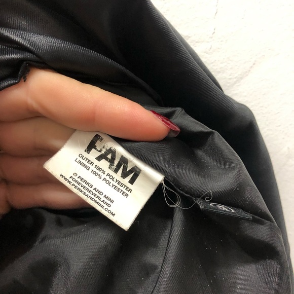 Perks and Mini Tie Front Pocket Skirt Black Size XS - Picture 5 of 9